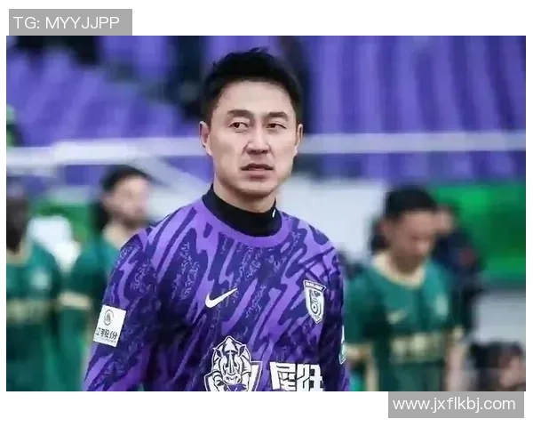 大连足球明星意外去世引发社会广泛关注与讨论